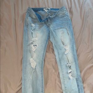 Light Wash Ripped Skinny Jeans